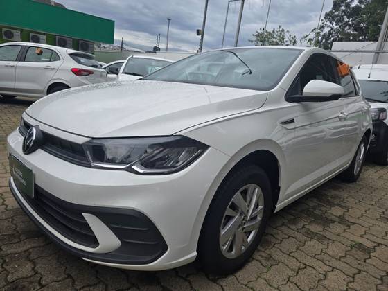 VOLKSWAGEN POLO 1.0 170 TSI COMFORTLINE AUTOMÁTICO VOLKSWAGEN POLO 1.0 170 TSI COMFORTLINE AUTOMÁTICO